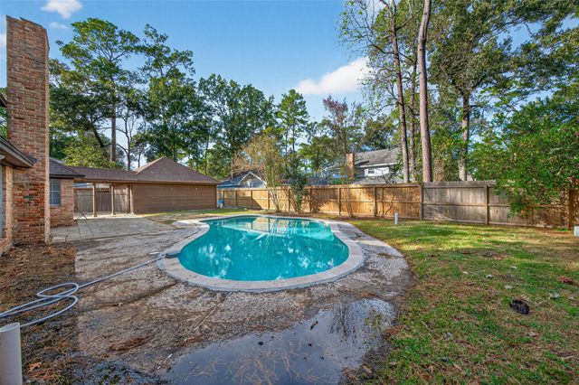 3107 Little Bear Drive, Kingwood, TX 77339