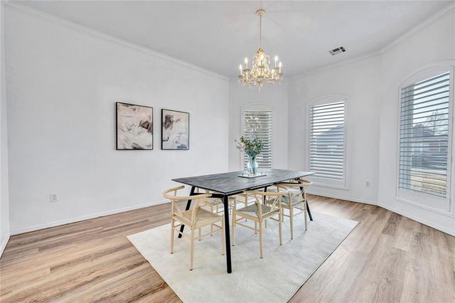 2416 Kingsley Lane, Oklahoma City, OK 73128