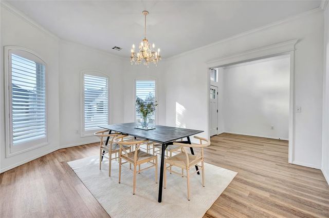 2416 Kingsley Lane, Oklahoma City, OK 73128