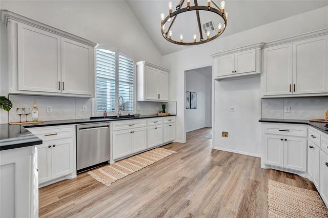 2416 Kingsley Lane, Oklahoma City, OK 73128