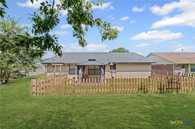 1402 Clairidge Avenue, Killeen, TX 76549