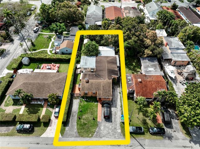 2122 SW 58th Ave, Miami, FL 33155