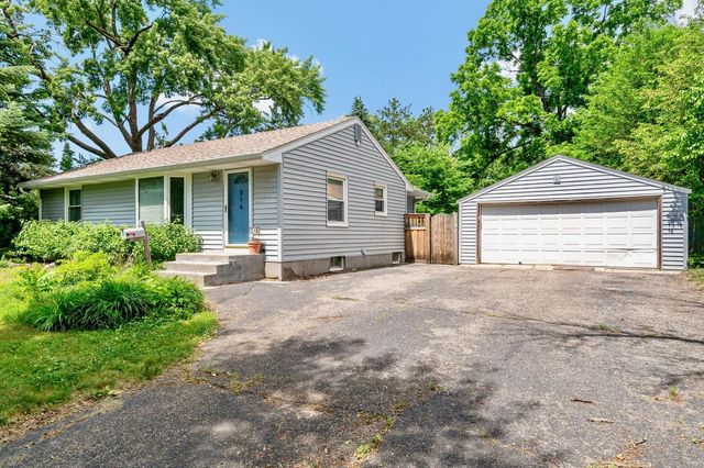 316 Layman Lane, Bloomington, MN 55420