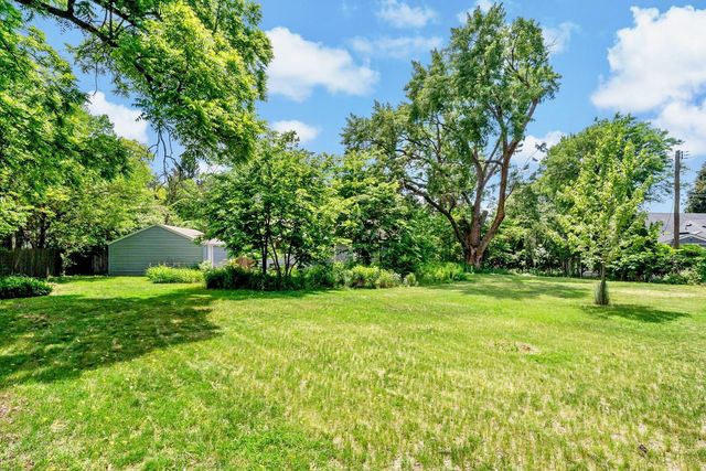 316 Layman Lane, Bloomington, MN 55420