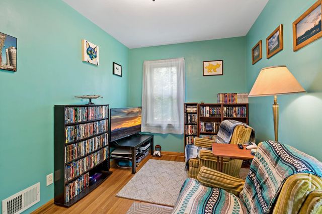 316 Layman Lane, Bloomington, MN 55420