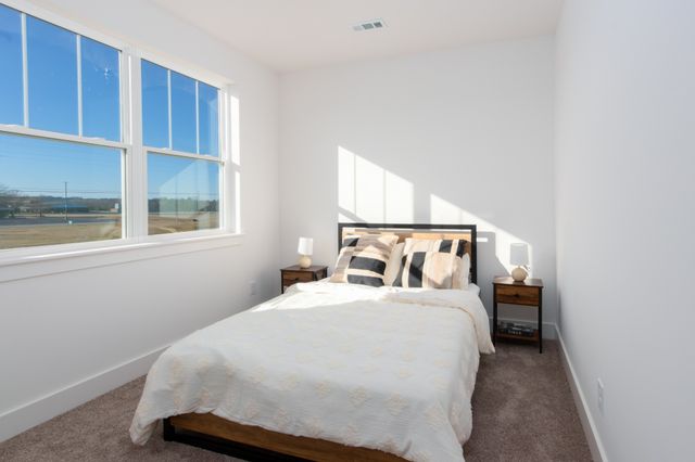 113 High Park Circle, Lebanon, TN 37087