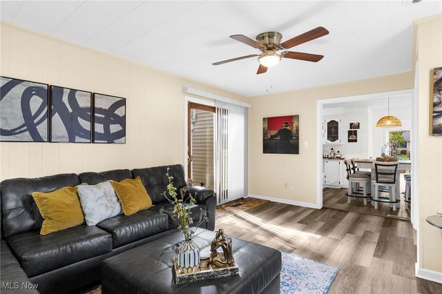 575 Breetz Drive, Campbell, OH 44405