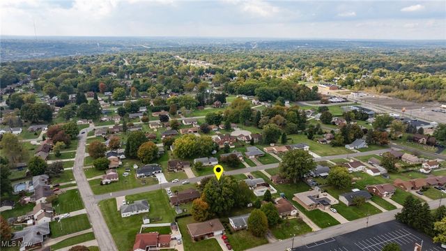 575 Breetz Drive, Campbell, OH 44405