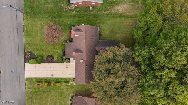 575 Breetz Drive, Campbell, OH 44405