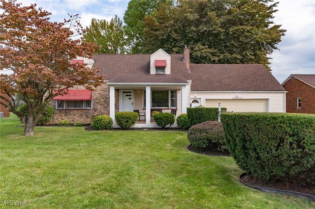 575 Breetz Drive, Campbell, OH 44405