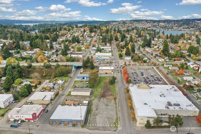 901 N Callow Avenue, Bremerton, WA 98312