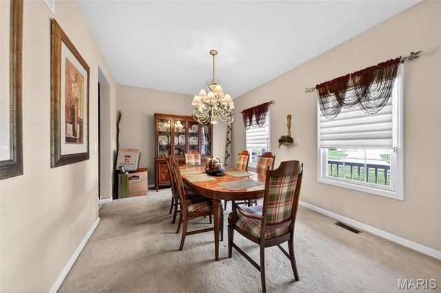 1202 Highland Circle Drive, Wentzville, MO 63385