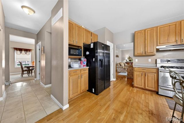 1202 Highland Circle Drive, Wentzville, MO 63385