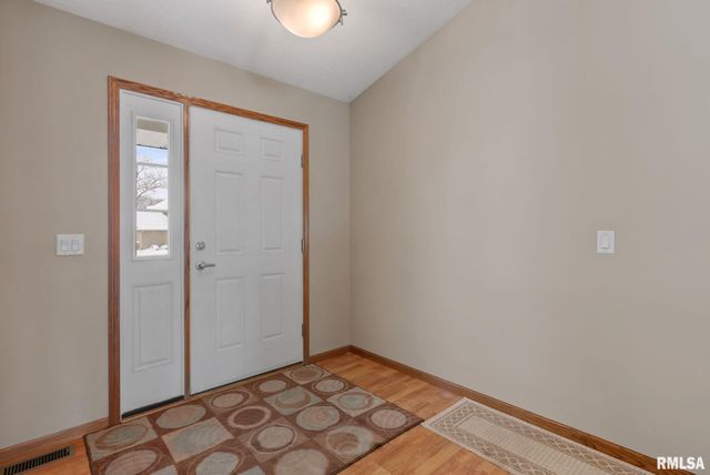 6112 34TH Avenue A Court, Moline, IL 61265