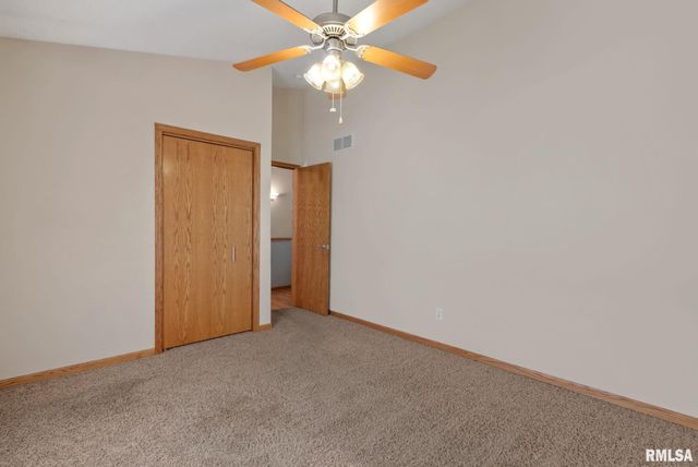 6112 34TH Avenue A Court, Moline, IL 61265