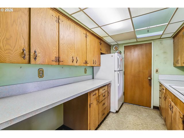 1545 Nw 5TH St, Gresham, OR 97030