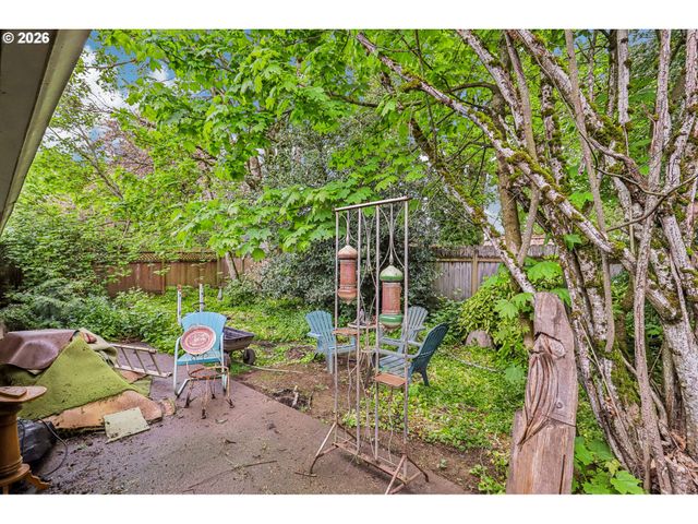 1545 Nw 5TH St, Gresham, OR 97030