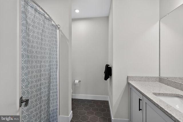 1100 HEWES ST, Ambler, PA 19002