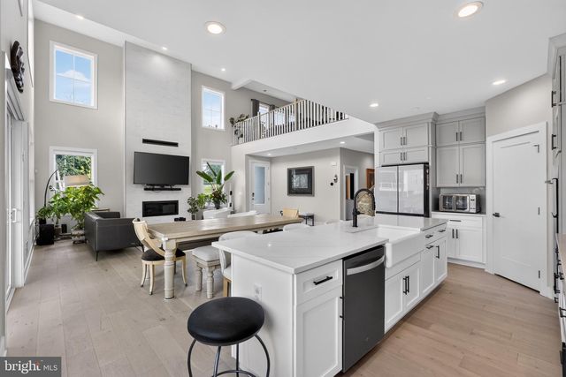 1100 HEWES ST, Ambler, PA 19002