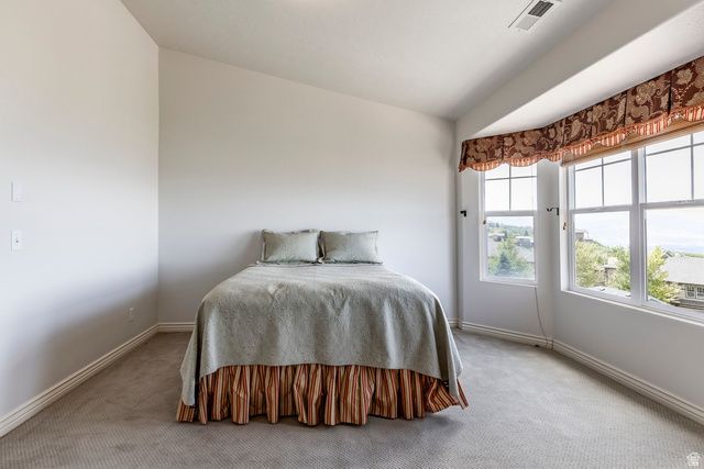 2011 E STONELEIGH DR, Draper, UT 84020
