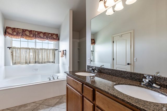 2011 E STONELEIGH DR, Draper, UT 84020