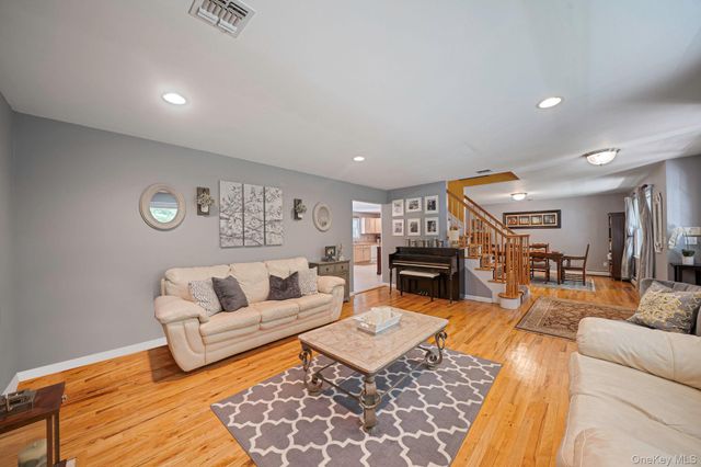 283 Route 25A, Wading River, NY 11792