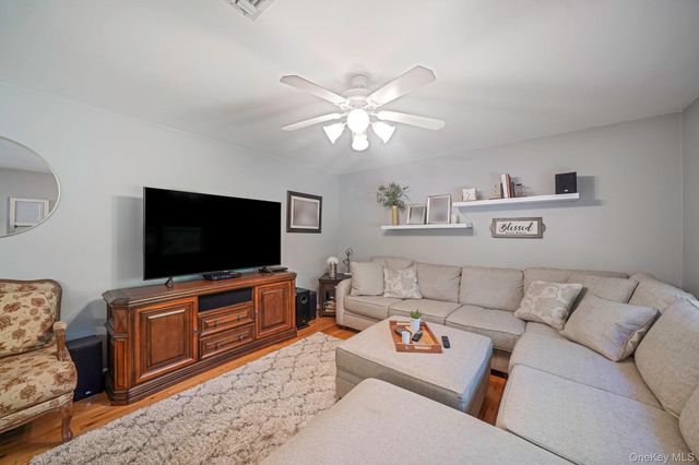 283 Route 25A, Wading River, NY 11792