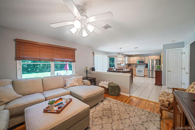283 Route 25A, Wading River, NY 11792