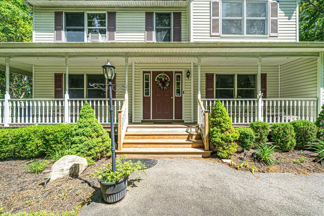 283 Route 25A, Wading River, NY 11792