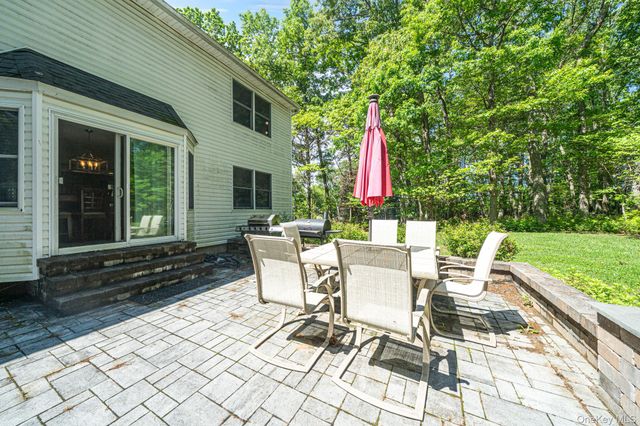 283 Route 25A, Wading River, NY 11792