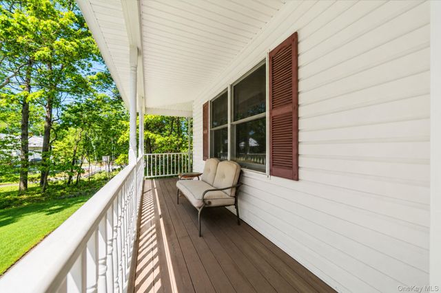 283 Route 25A, Wading River, NY 11792