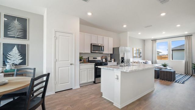 307 El Seibo LN, Bastrop, TX 78602
