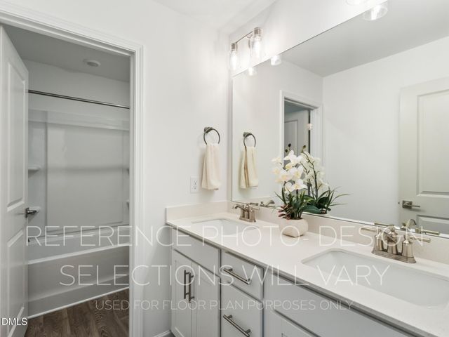 339 Pecan Valley Way, Four Oaks, NC 27524