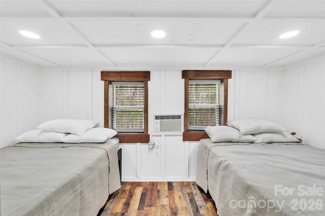 179 Doves Way, Lake Lure, NC 28746