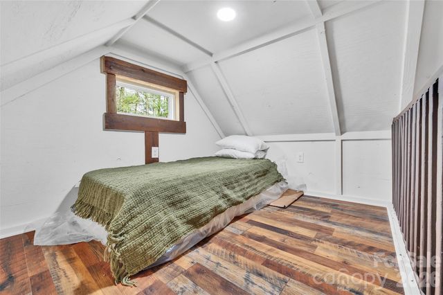 179 Doves Way, Lake Lure, NC 28746