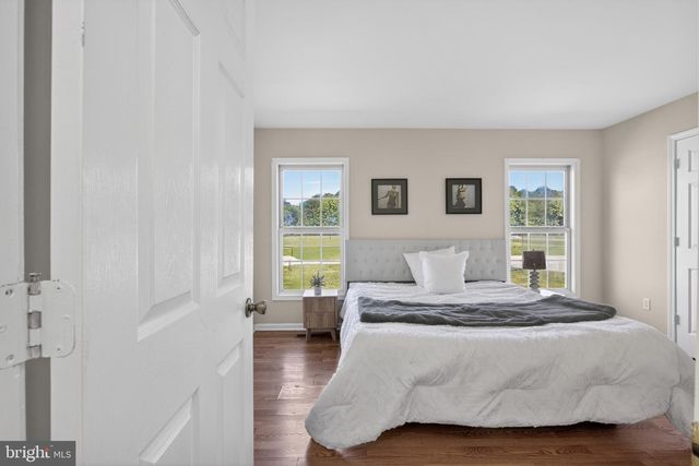 606 OLD LOVE POINT RD, Stevensville, MD 21666