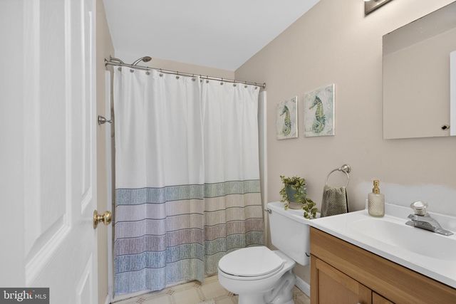 606 OLD LOVE POINT RD, Stevensville, MD 21666