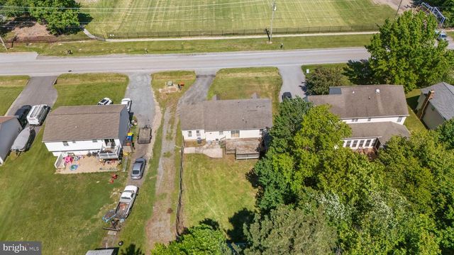 606 OLD LOVE POINT RD, Stevensville, MD 21666