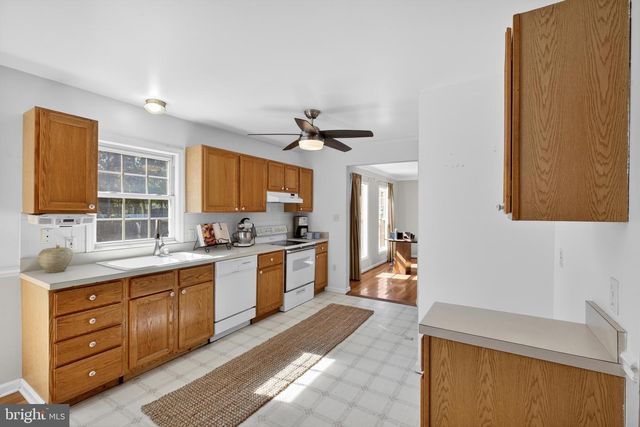 606 OLD LOVE POINT RD, Stevensville, MD 21666
