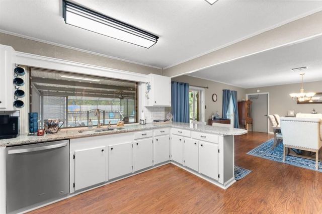 385 W Borel Drive, Lake Charles, LA 70611