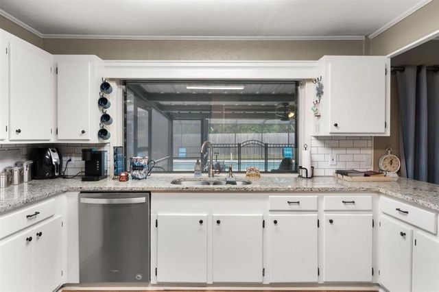 385 W Borel Drive, Lake Charles, LA 70611