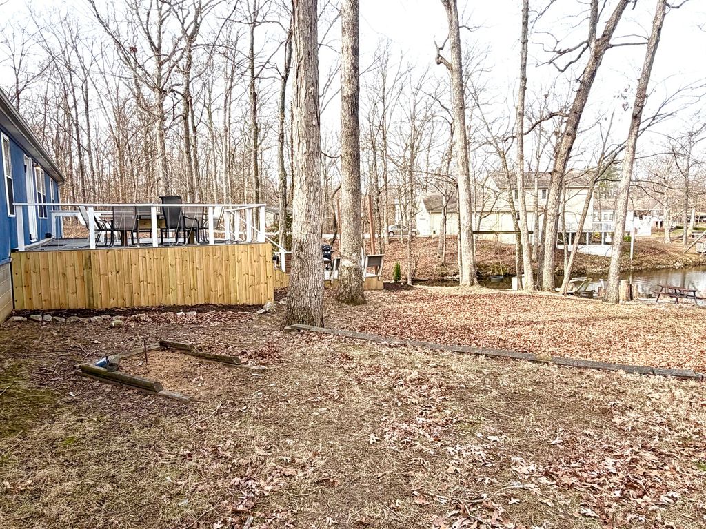 Image 21 of property listing at 2235 Chesapeake Lane, Centralia, IL 62801