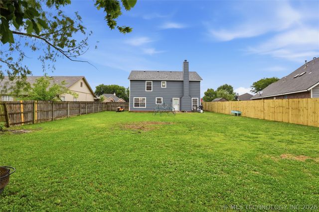 12536 E 83rd Street North, Owasso, OK 74055