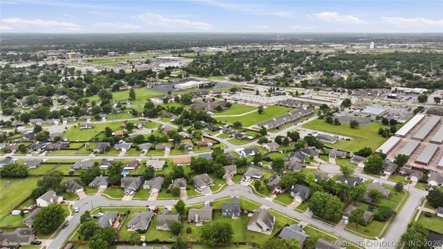 12536 E 83rd Street North, Owasso, OK 74055