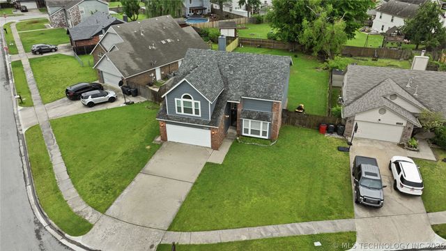 12536 E 83rd Street North, Owasso, OK 74055