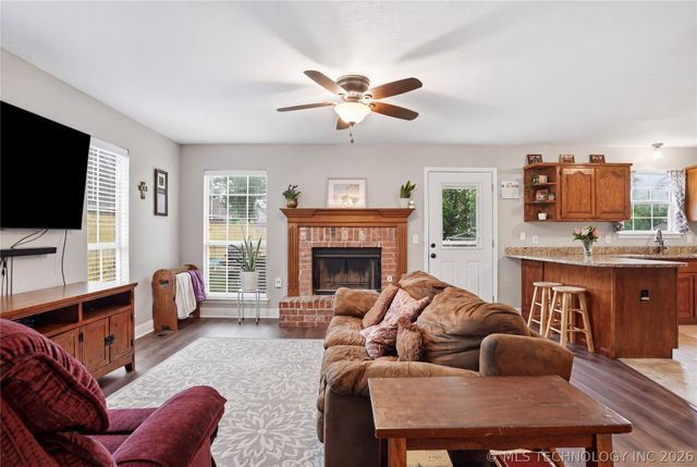 12536 E 83rd Street North, Owasso, OK 74055