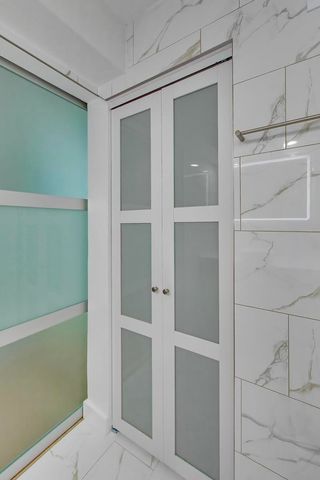 2 E Erie Street 3005, Chicago, IL 60611