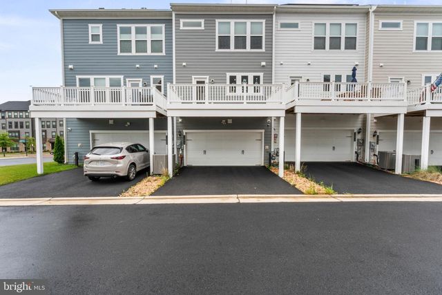 1690 DUNNINGTON PL, Dumfries, VA 22026