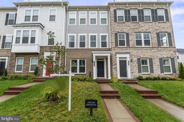 1690 DUNNINGTON PL, Dumfries, VA 22026