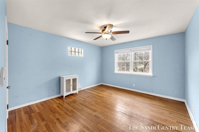 15008 Lakeshore Drive, Grand Haven, MI 49417